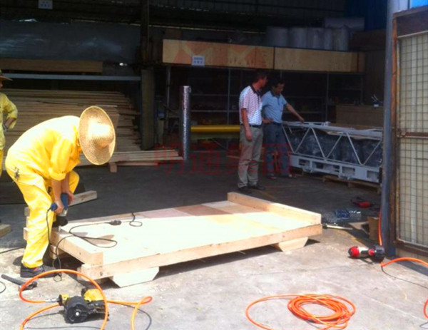 發(fā)動機(jī)設(shè)備包裝服務(wù)項(xiàng)目圖2 發(fā)動機(jī)設(shè)備包裝服務(wù)項(xiàng)目圖2