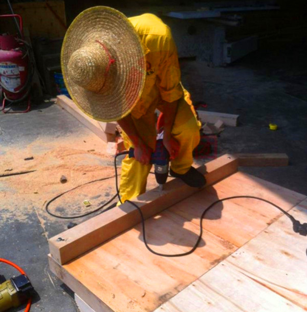 發(fā)動機(jī)設(shè)備包裝服務(wù)項(xiàng)目圖1 發(fā)動機(jī)設(shè)備包裝服務(wù)項(xiàng)目圖1